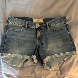 Hollister Jean shorts